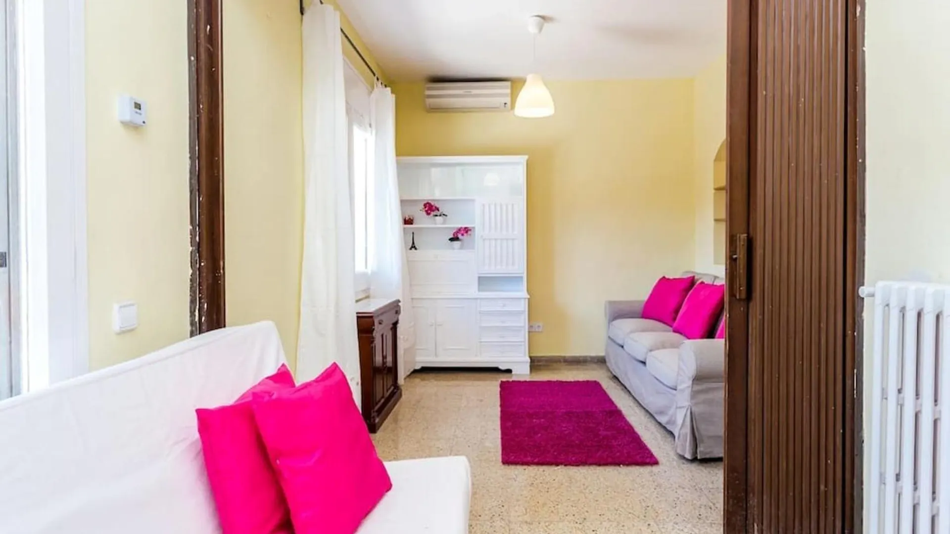 Ferienwohnung Bed&Bcn Baro Barcelona Spanien