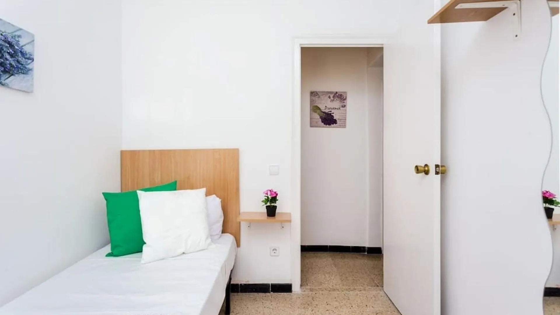 Ferienwohnung Bed&Bcn Baro Barcelona Apartment