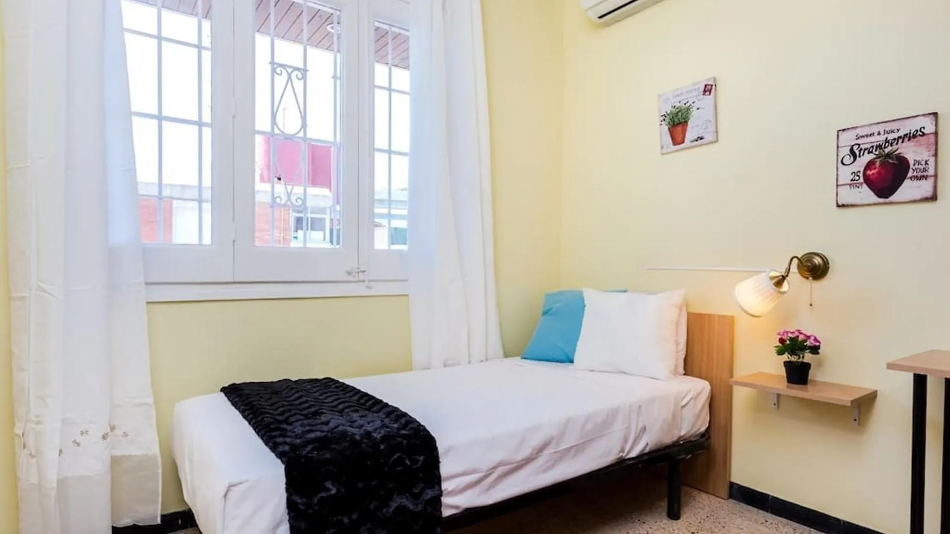 Ferienwohnung Bed&Bcn Baro Barcelona